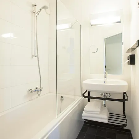 Ξενοδοχείο Hotel The Dutch Maastricht 3*