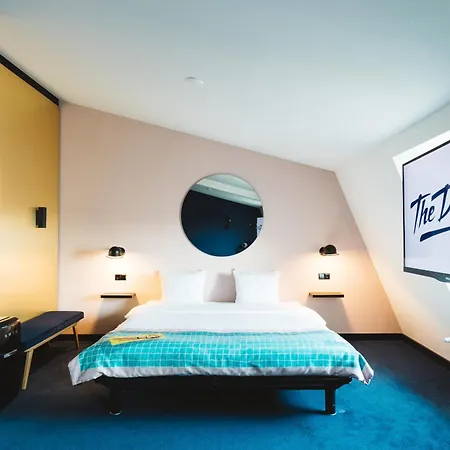 Hotel The Dutch Maastricht 3*