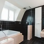 Hotell The Dutch Maastricht