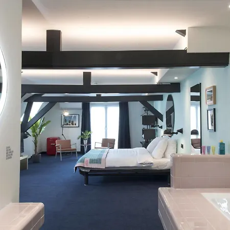 The Dutch Hotel